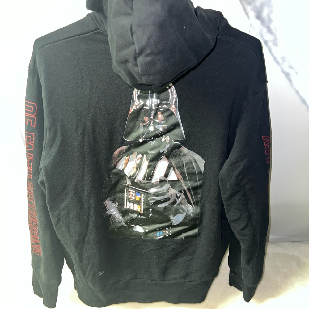 Levi’s Star Wars Darth Vader black front pocket hoodie sweatshirt Women’s Large